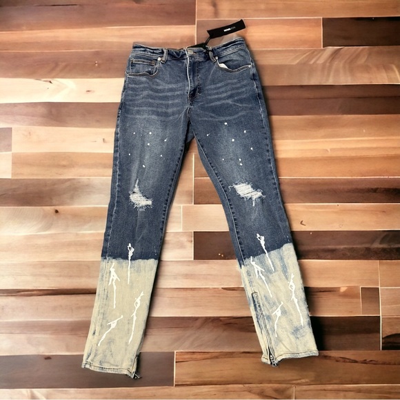 Fashion Nova Ripped Skinny Jeans - Trendy Design - New with Tags - Picture 2 of 5